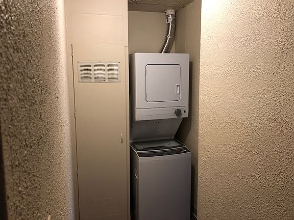 3rd image of 3538 6th Ave APT 2