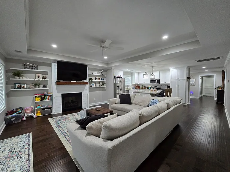 1780 Titanic Ct — Photo 9