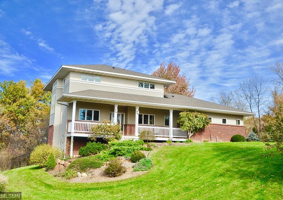 1st image of 2800 W View Dr
