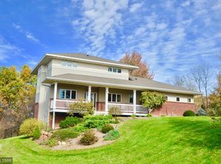 2800 W View Dr, New Prague, MN 56071
