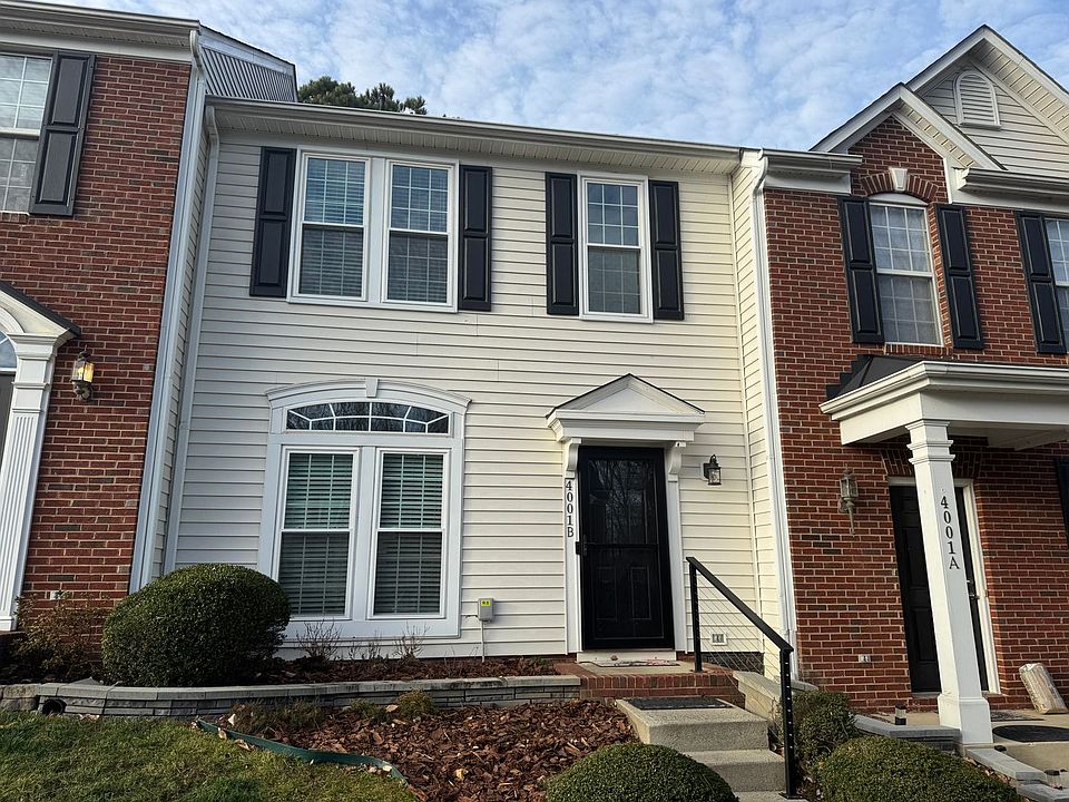1st image of 4001B Waterside Ln