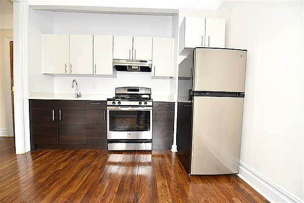 Rented by Corcoran | media 11