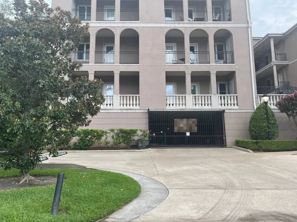 58 Briar Hollow Ln APT 402, Houston, TX 77027