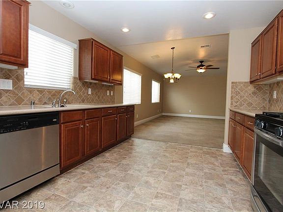 5th image of 9305 Pokeweed Ct #0