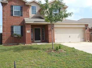 107 Cattlemans Creek Rd, Newark, TX 76071