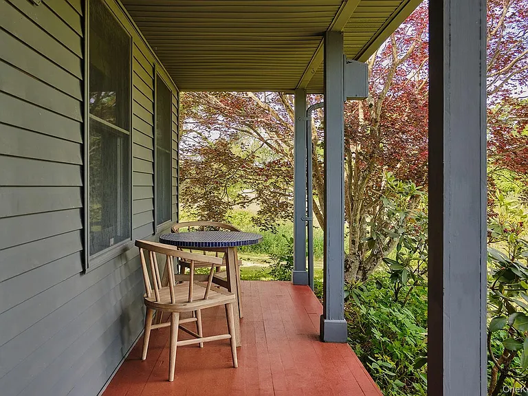 90 Reuter Rd — Photo 3