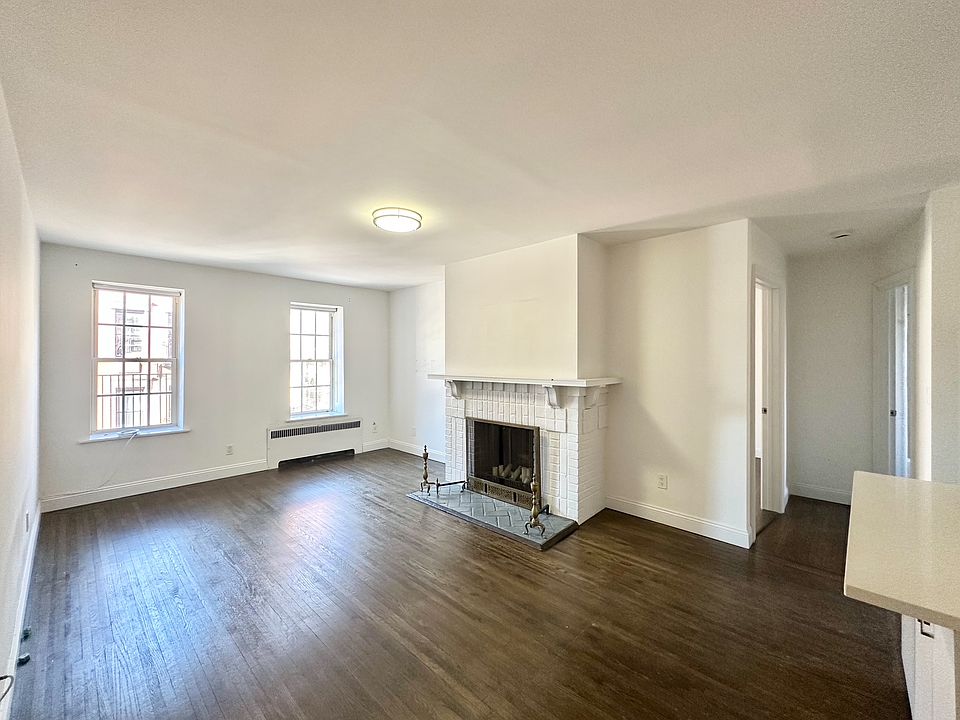 1st image of 22 Grove St APT 5B