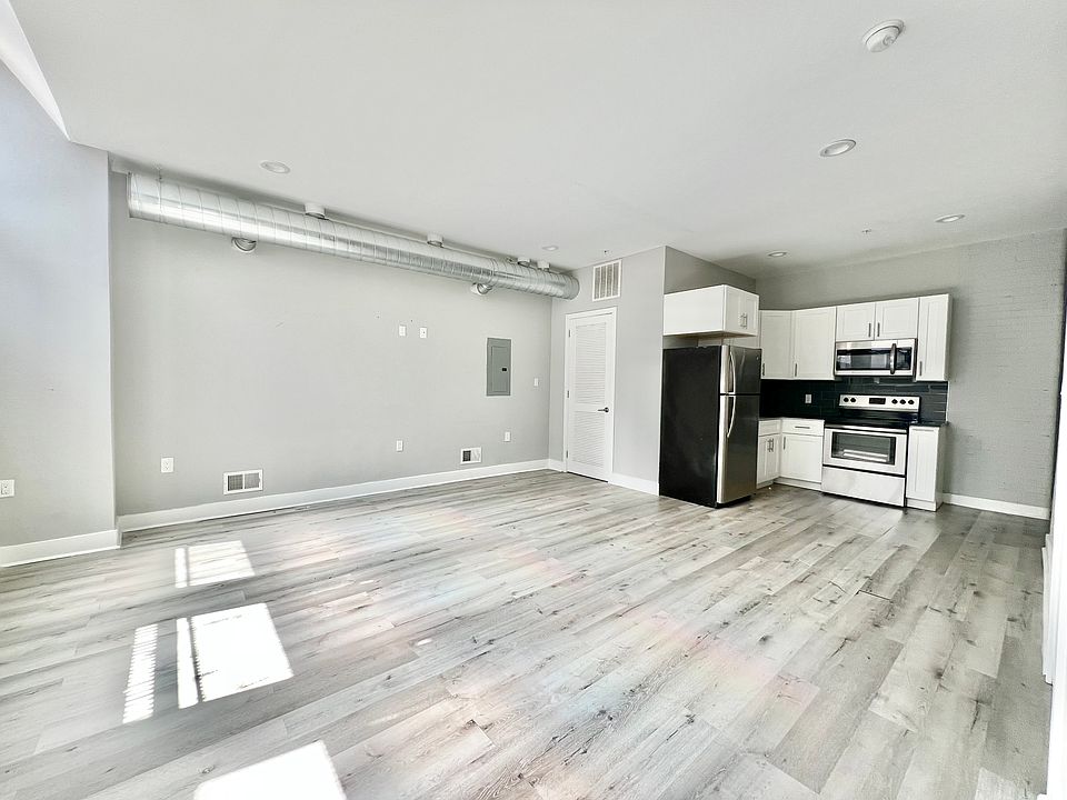 1st image of 1505 S 17th St #1O3B