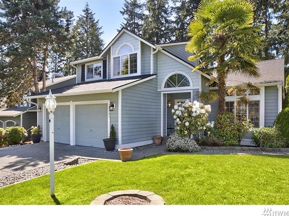 1st image of 10943 Peony Pl NW
