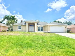 2452 NW 9th St, Cape Coral, FL 33993