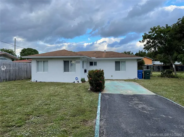 1609 NE 34th Dr, Oakland Park, FL 33334