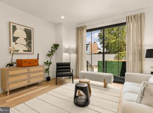 1205 10th St NW #2, Washington, DC 20001