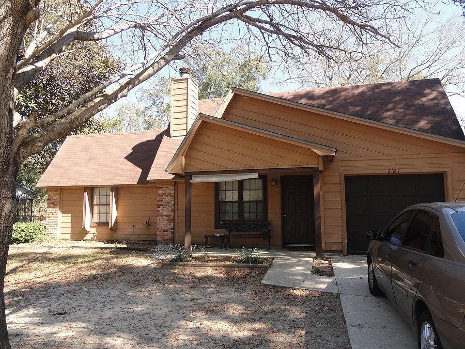 1st image of 2321 Cumberland Dr