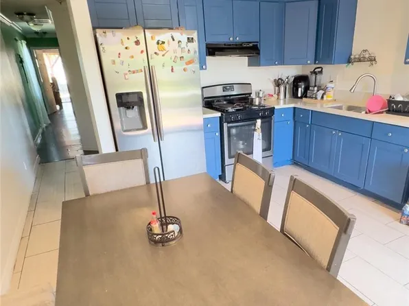 1212 W Victoria St, San Bernardino, CA 92411