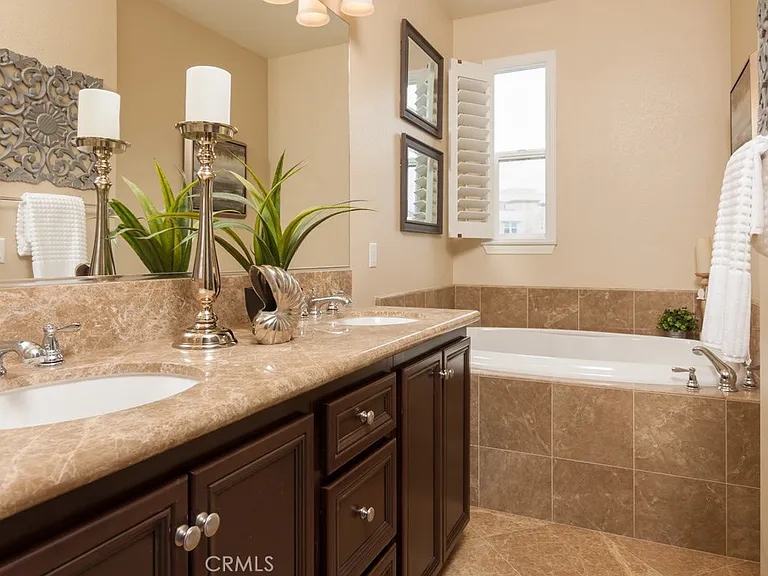39 Brownstone Way — Photo 21