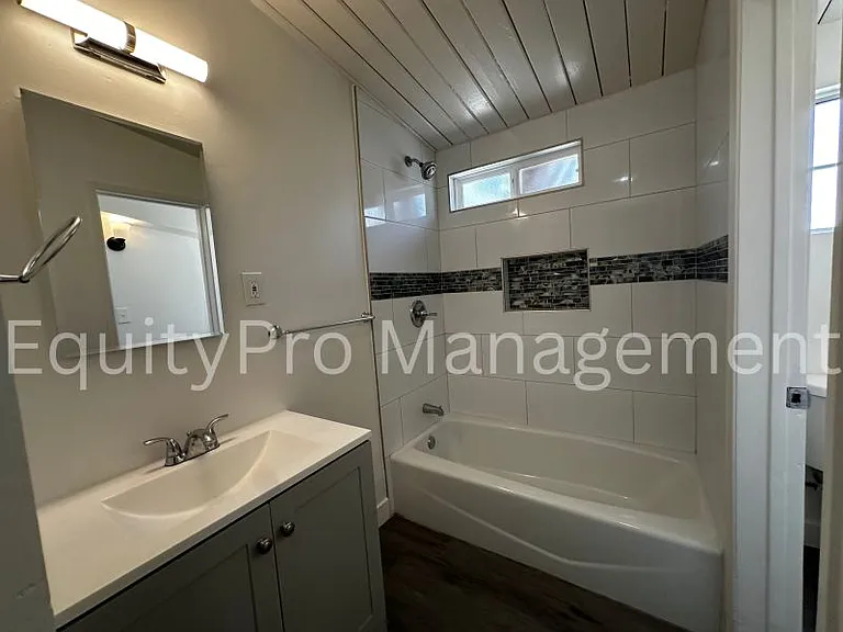 12103 Howard St #12103 — Photo 10