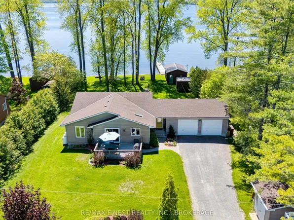 14 Sunset Cres, Greater Napanee, ON K7R 2G5