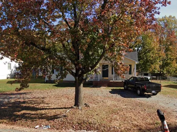 11229 Old Leavells Rd, Fredericksburg, VA 22407
