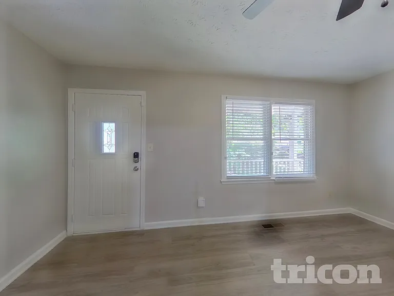 2479 Hewatt Rd — Photo 3