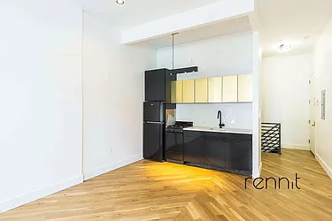 Rented by Rennit Inc.