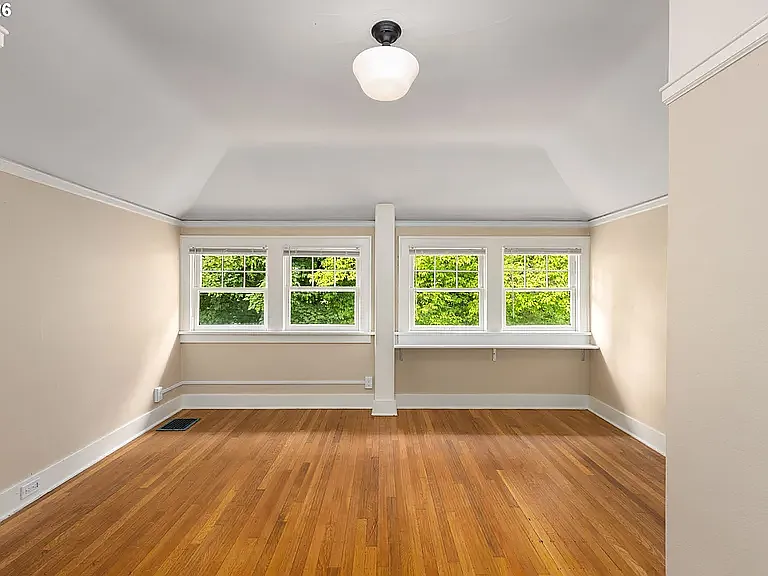 923 NE Tillamook St — Photo 12
