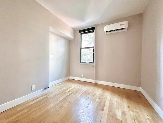Rented by Doorway NYC, LLC | media 3