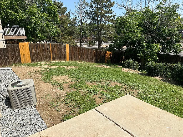 19145 E Oxford Dr — Photo 10