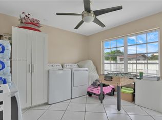 715 W 53rd St, Hialeah, FL 33012