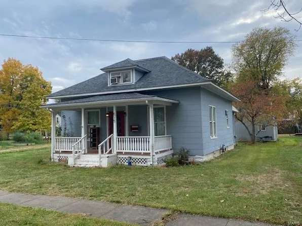 515 N Locust St, Monroe City, MO 63456
