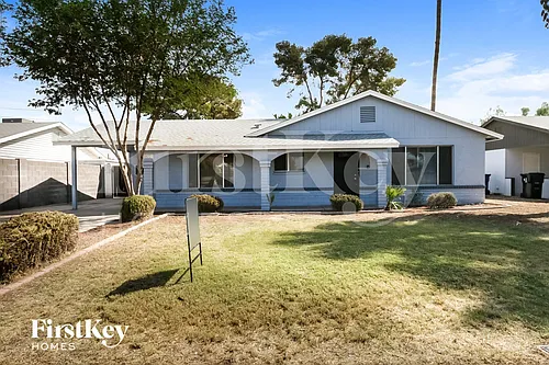 5909 S Palm Dr Photo 1