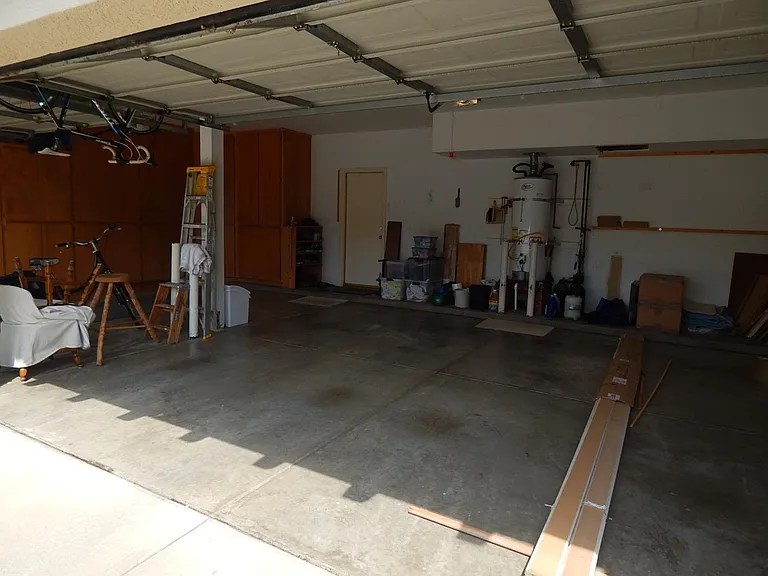 2913 Prado Ln — Photo 18