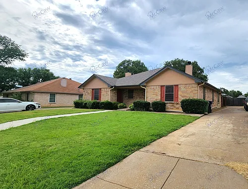 7761 Sable Ln Photo 1