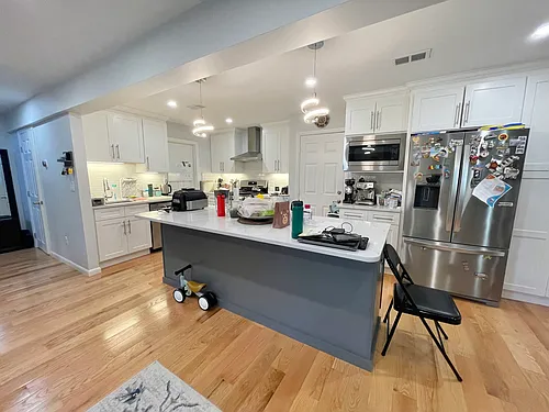 15 Marion St Photo 1