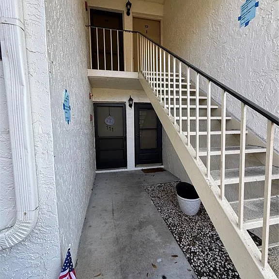 109 Pine Ct — Photo 6