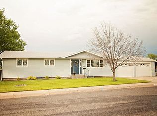 2489 Monterey Dr, Sidney, NE 69162