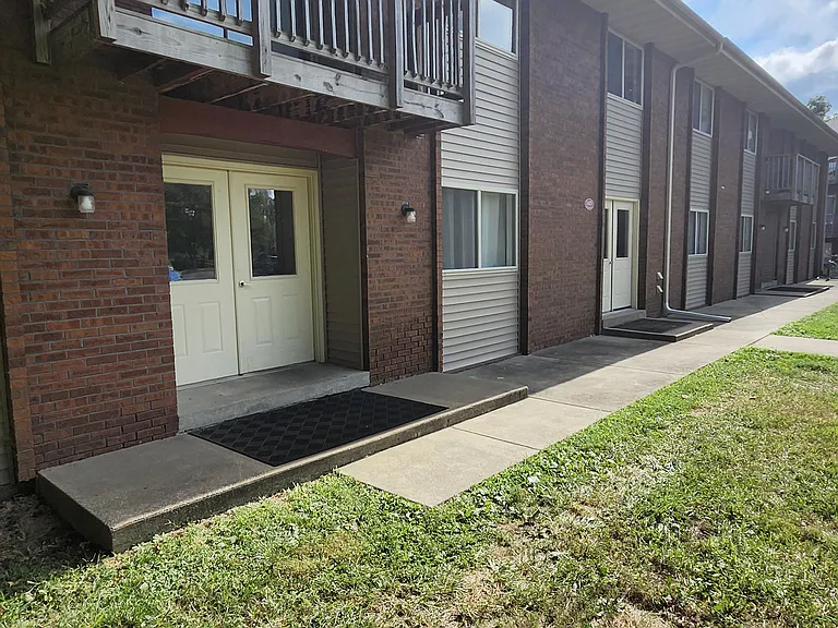 1419 Esic Dr #3 — Photo 1