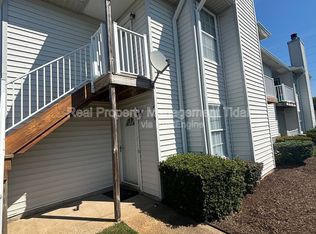 513 Summit Ct, Virginia Beach, VA 23462