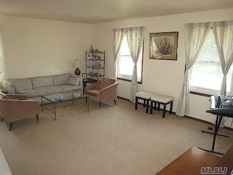 5th image of 2463 Little Neck Blvd