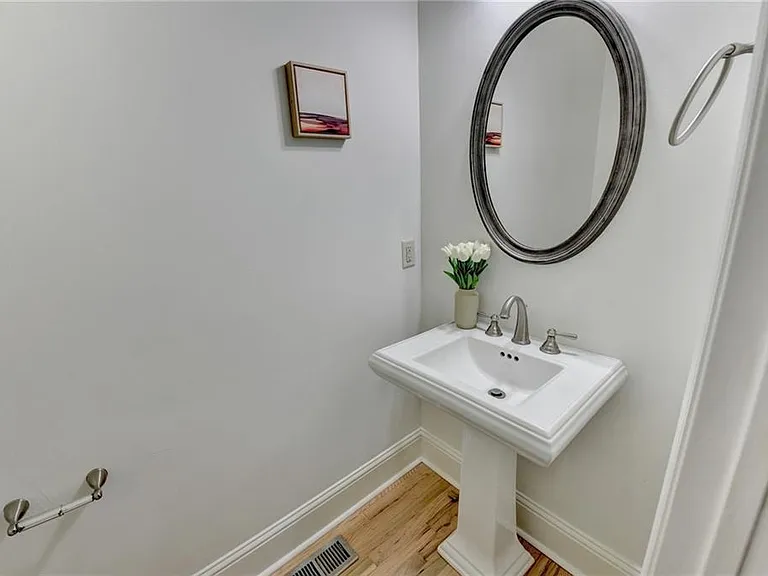 6961 Fellowship Ln — Photo 31