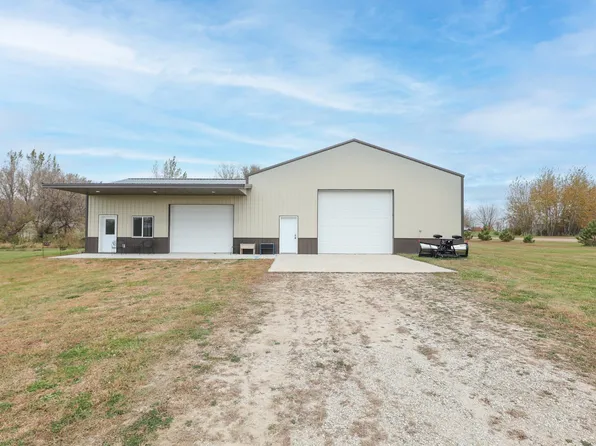 3786 Airway Ln NE, Alexandria, MN 56308