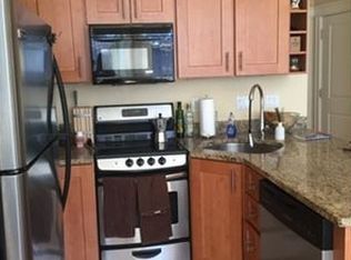 298 Newbury St, Boston, MA 02115