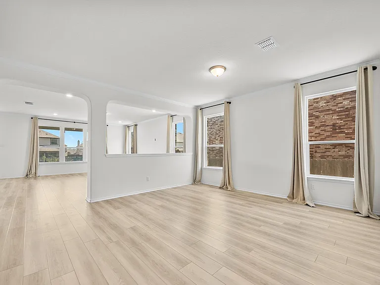 3823 Forino Dr — Photo 6
