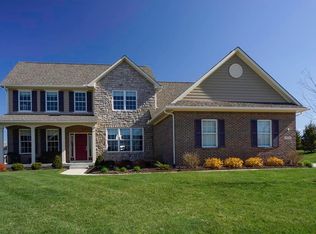 10537 Wallingsford Cir, Dayton, OH 45458