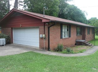 110 Henderson Ln, Chickamauga, GA 30707