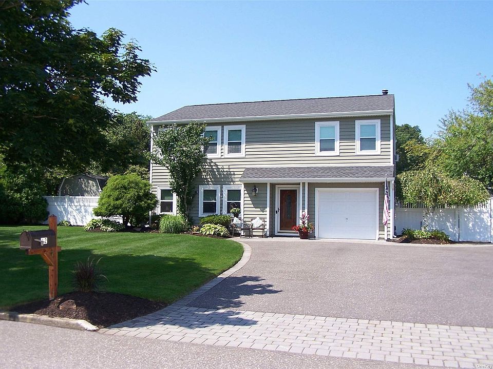 1st image of 12 Burwood Ln