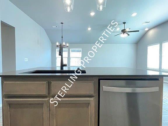 5th image of 3404 Mount Nebo Dr