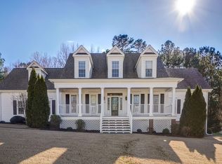 1024 River Chase Dr, Raleigh, NC 27610