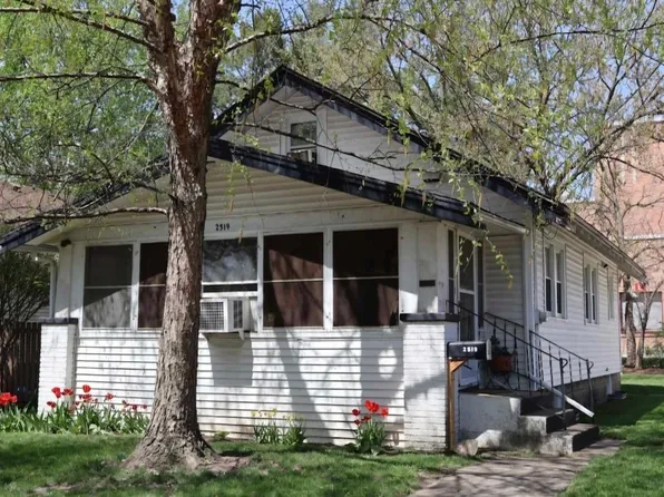 2519 Knight Ave, Rockford, IL 61101