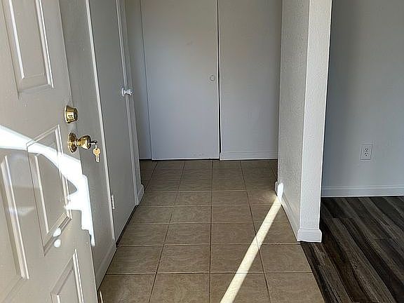 5th image of 9210 Tam O Shanter Dr