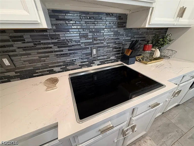 12963 Pemberton Way — Photo 30